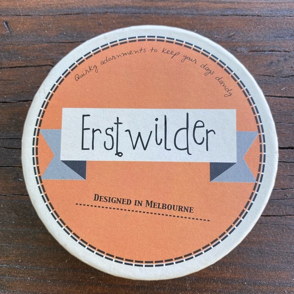 NIB ~ ERSTWILDER “THEODORE THE TAMARIN” BROOCH 2018 - Picture 5 of 5